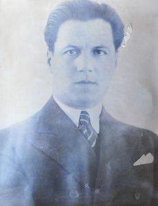 Akif İYİDOĞAN